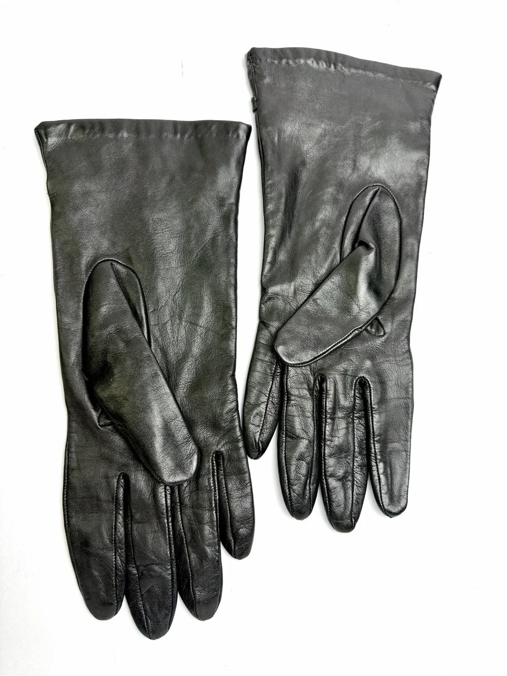 Portolano Black Leather Gloves Silk Lined with O-Ring Stud Details size 7,5